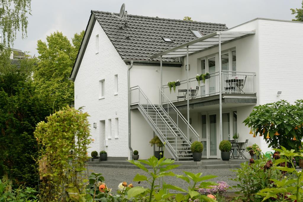 Bed & Breakfast Meerbusch Habitación foto