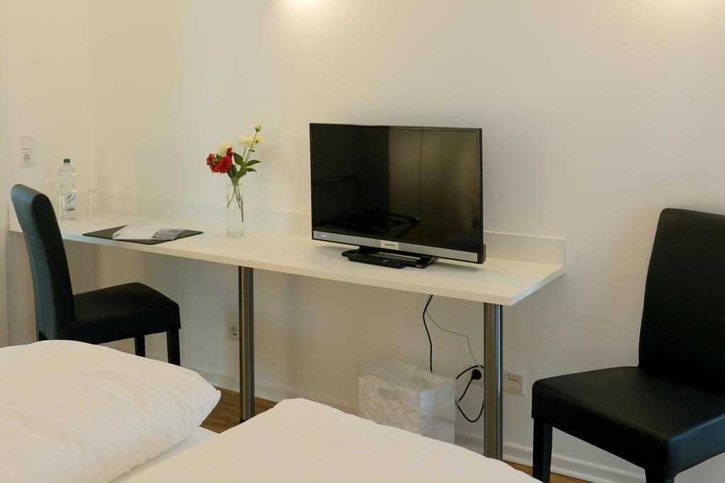 Bed & Breakfast Meerbusch Habitación foto