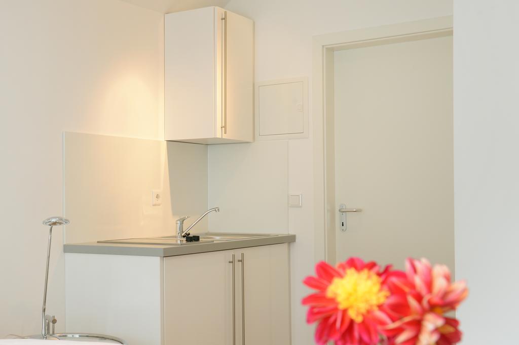Bed & Breakfast Meerbusch Habitación foto